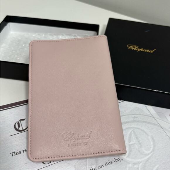 Authentic CHOPARD Pink leather card and passport Wallet w/ box andcertificate - Picture 3 of 7